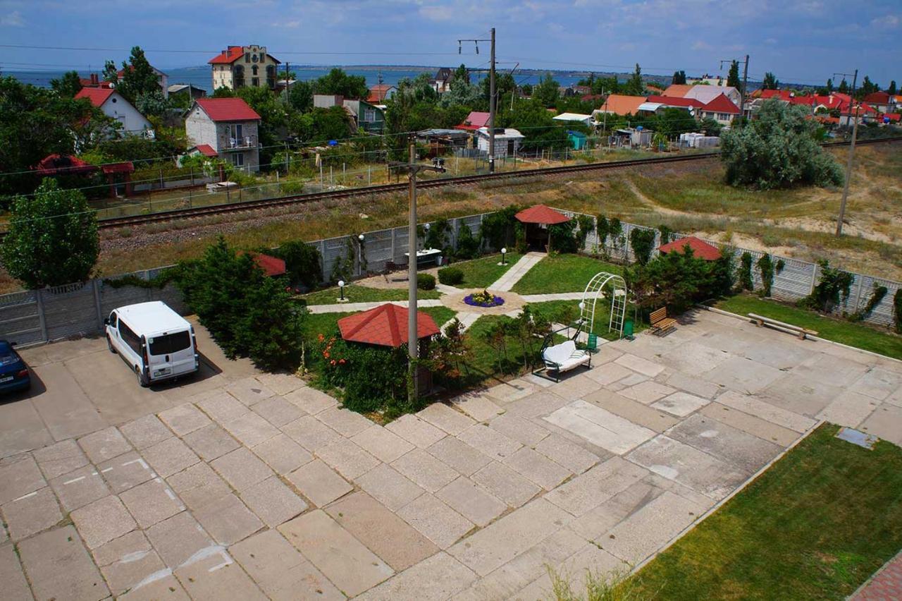 Радуга Курортная Гостиница Zatoka Kültér fotó