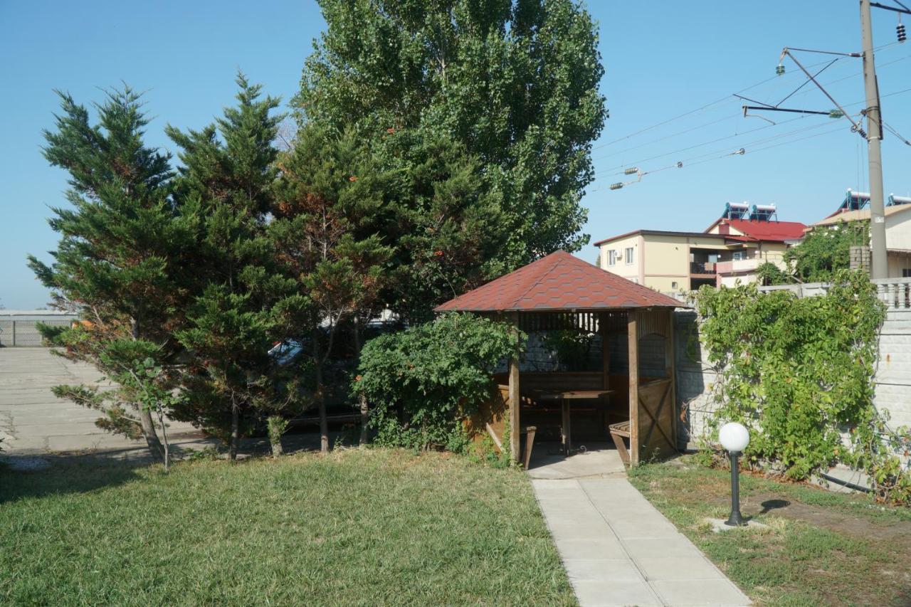 Радуга Курортная Гостиница Zatoka Kültér fotó